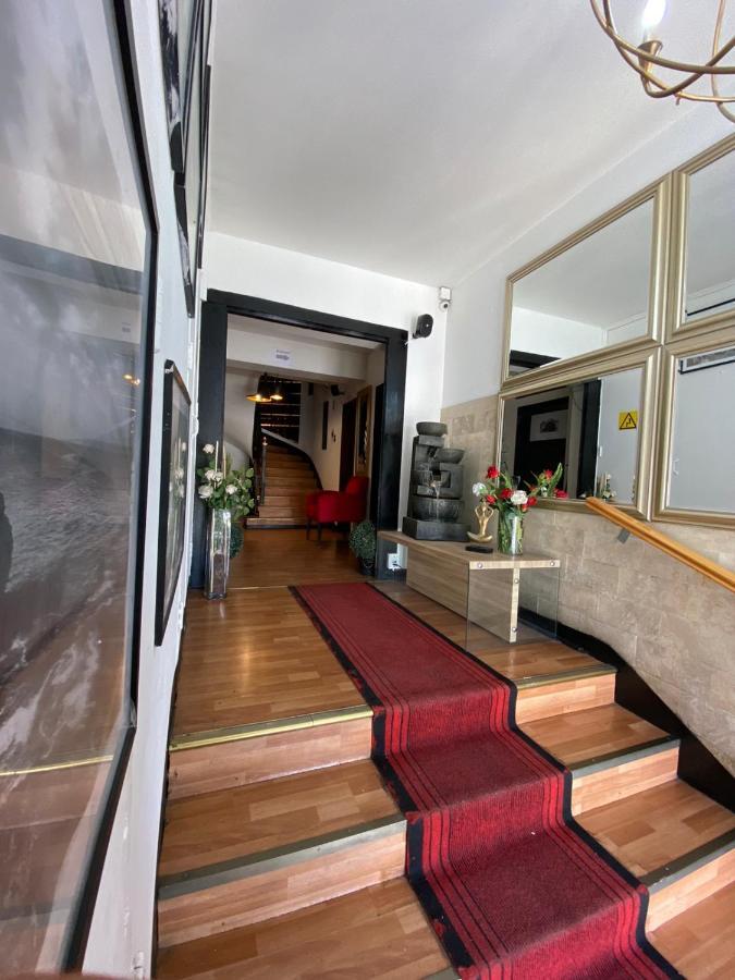 Hotel Parque Forestal Сантьяго Экстерьер фото