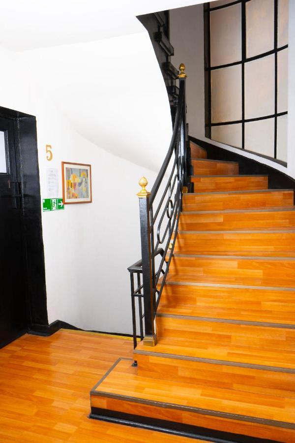 Hotel Parque Forestal Сантьяго Экстерьер фото